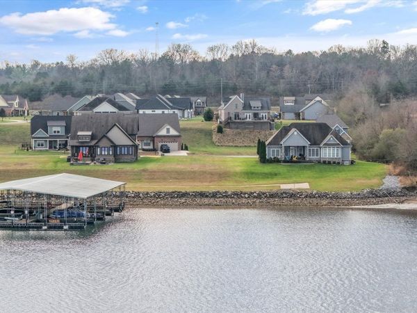 305 Charleston Lgt, Loudon, TN 37774