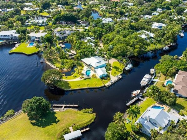 659 SW Bittern Street, Palm City, FL 34990