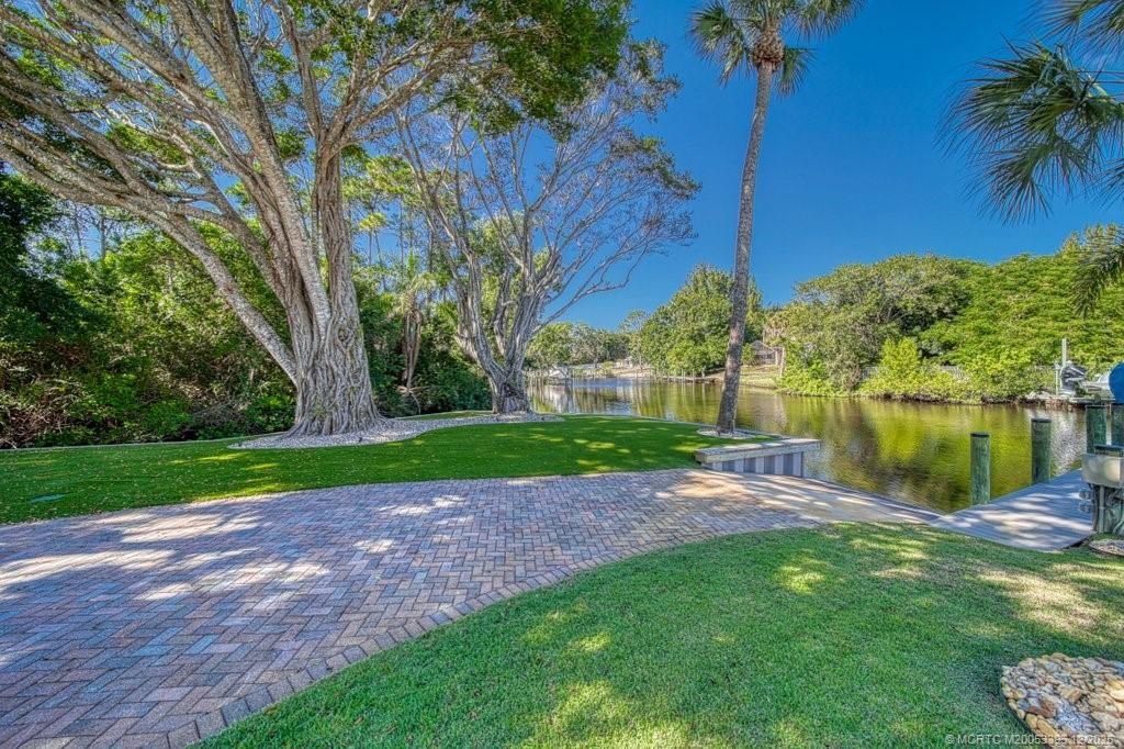 659 SW Bittern Street, Palm City, FL 34990 Photo