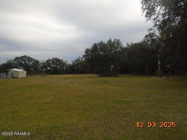 4211 Erice Campbell Road, Unit E, New Iberia, LA 70560