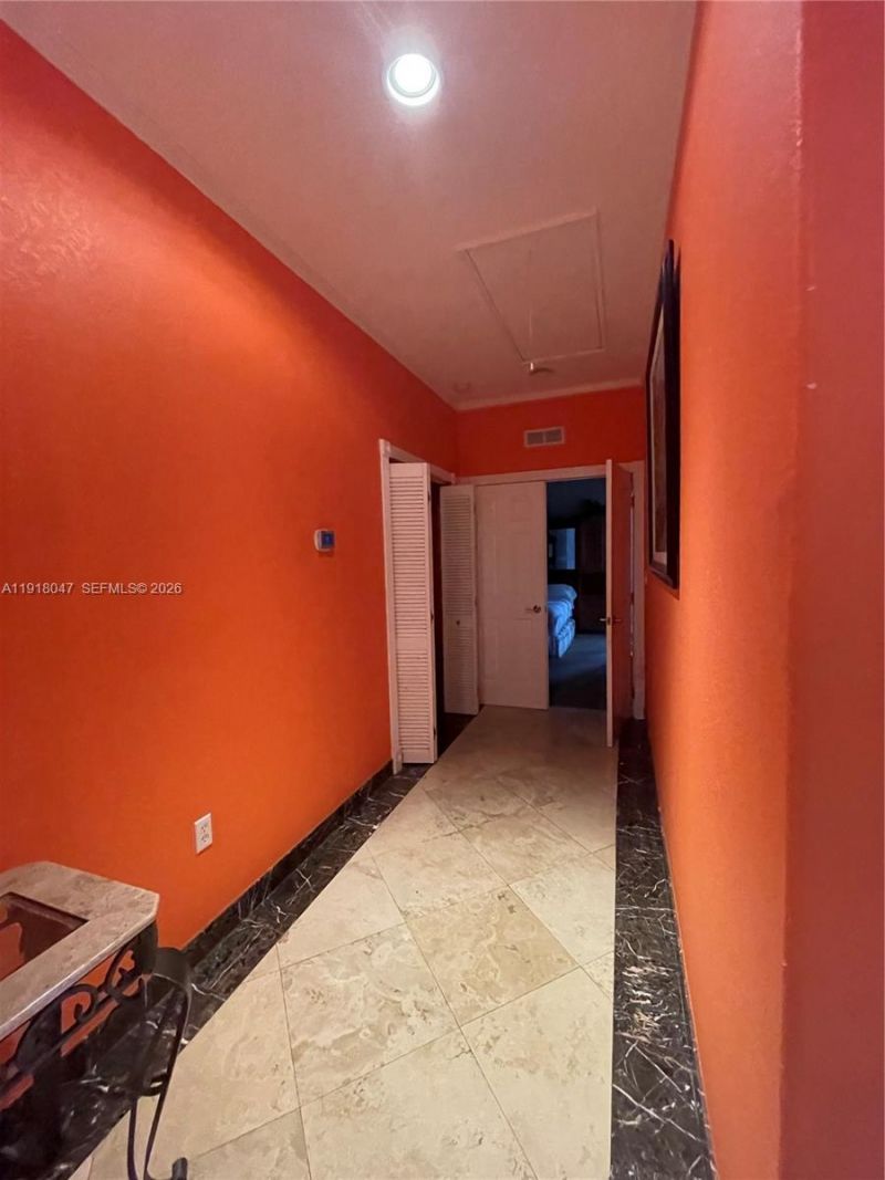 232 SW 7th Ave, Hallandale Beach, FL 33009 Photo