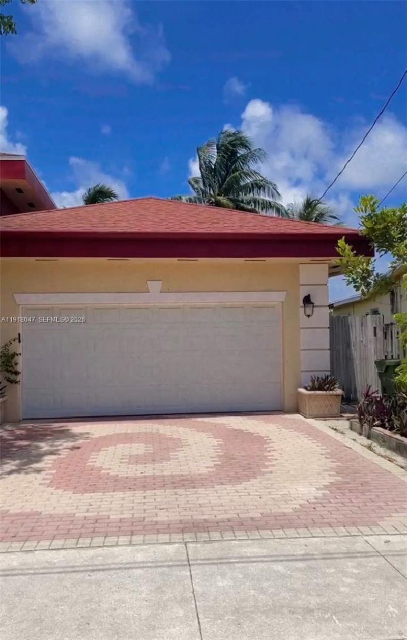 232 SW 7th Ave, Hallandale Beach, FL 33009 Photo