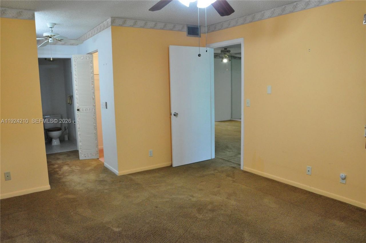 13000 SW 15th Ct, Unit 411U, Pembroke Pines, FL 33027 Photo