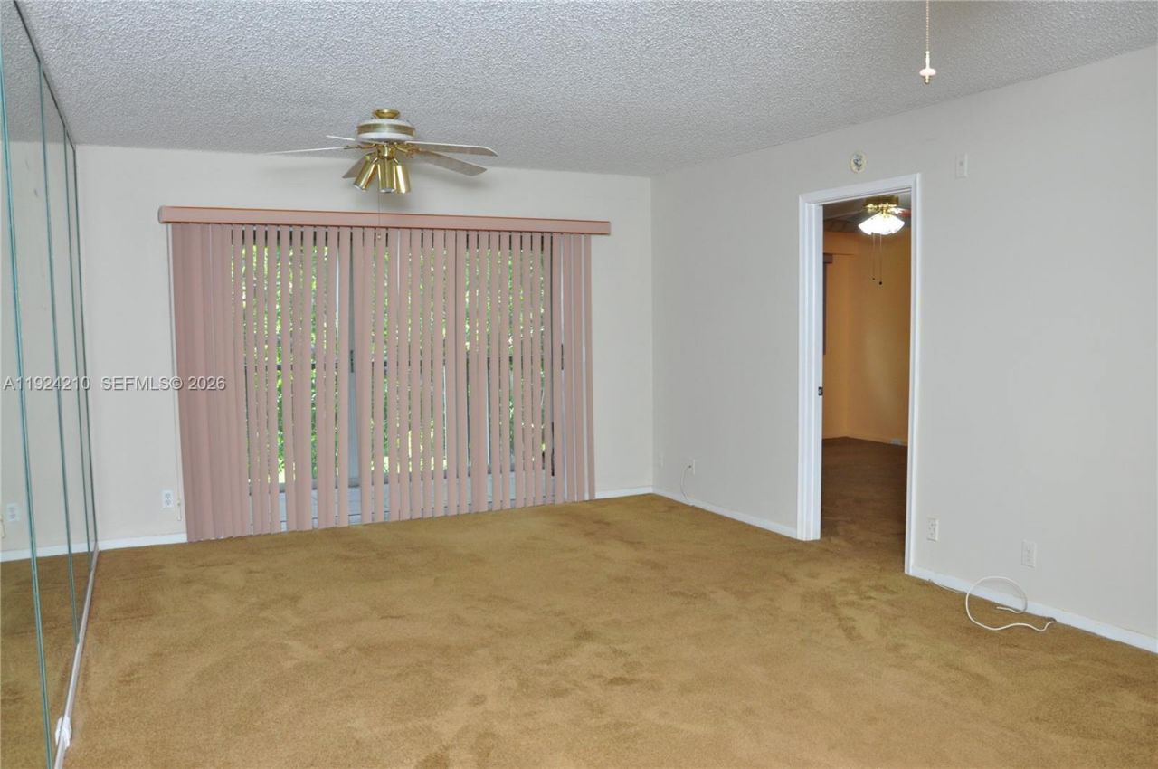 13000 SW 15th Ct, Unit 411U, Pembroke Pines, FL 33027 Photo