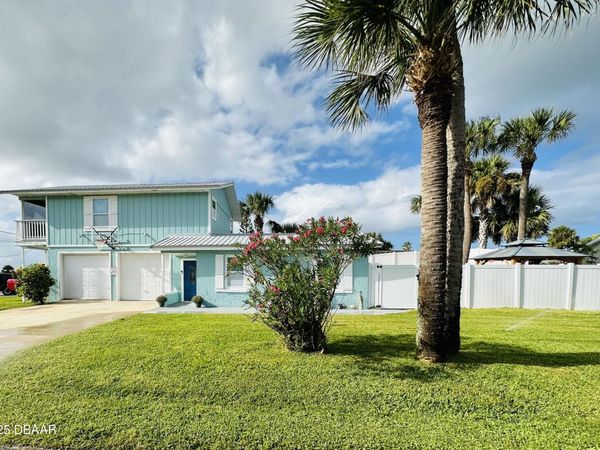 3949 S Peninsula Drive, Port Orange, FL 32127