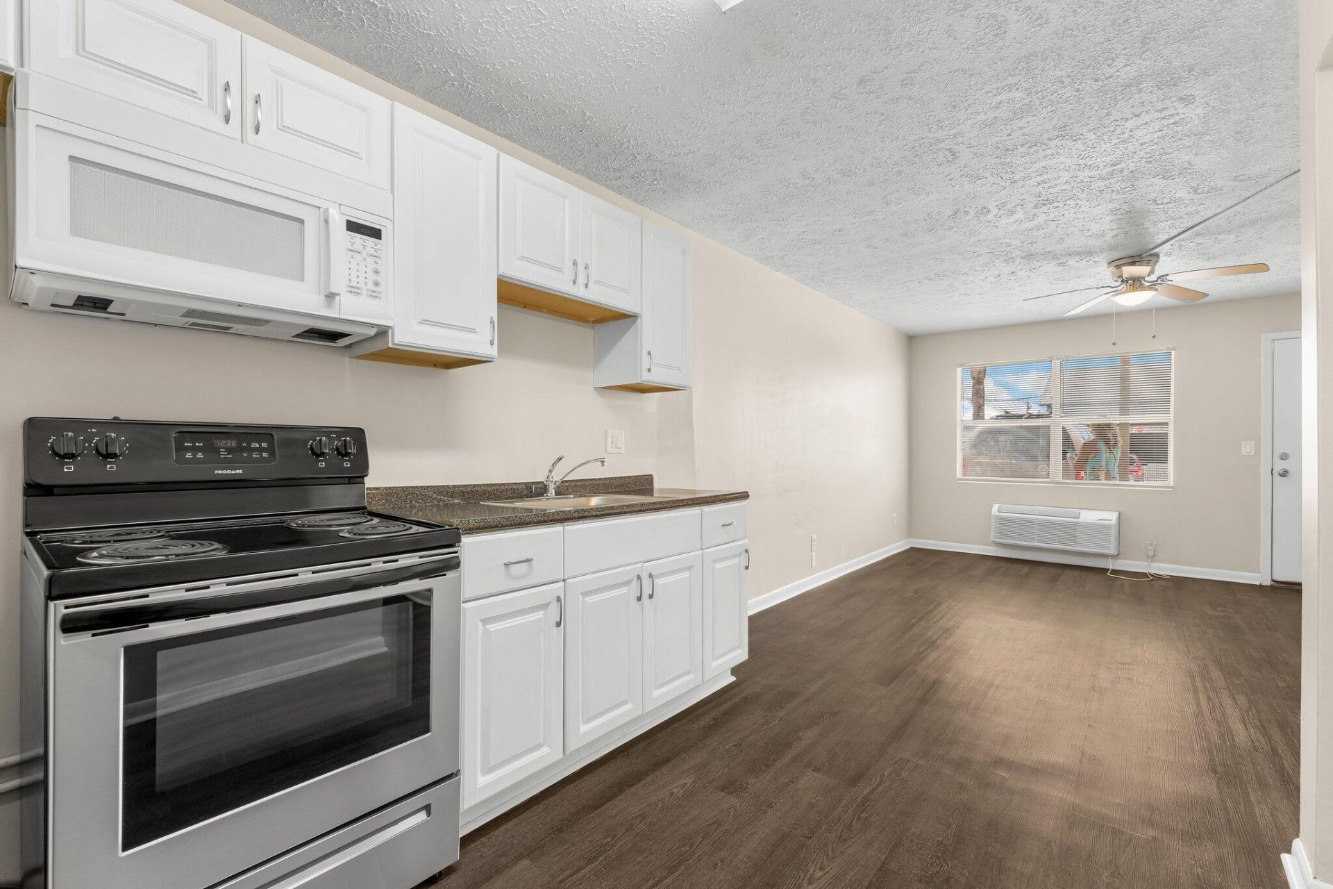 644 Caladium Circle, Panama City, FL 32401 Photo