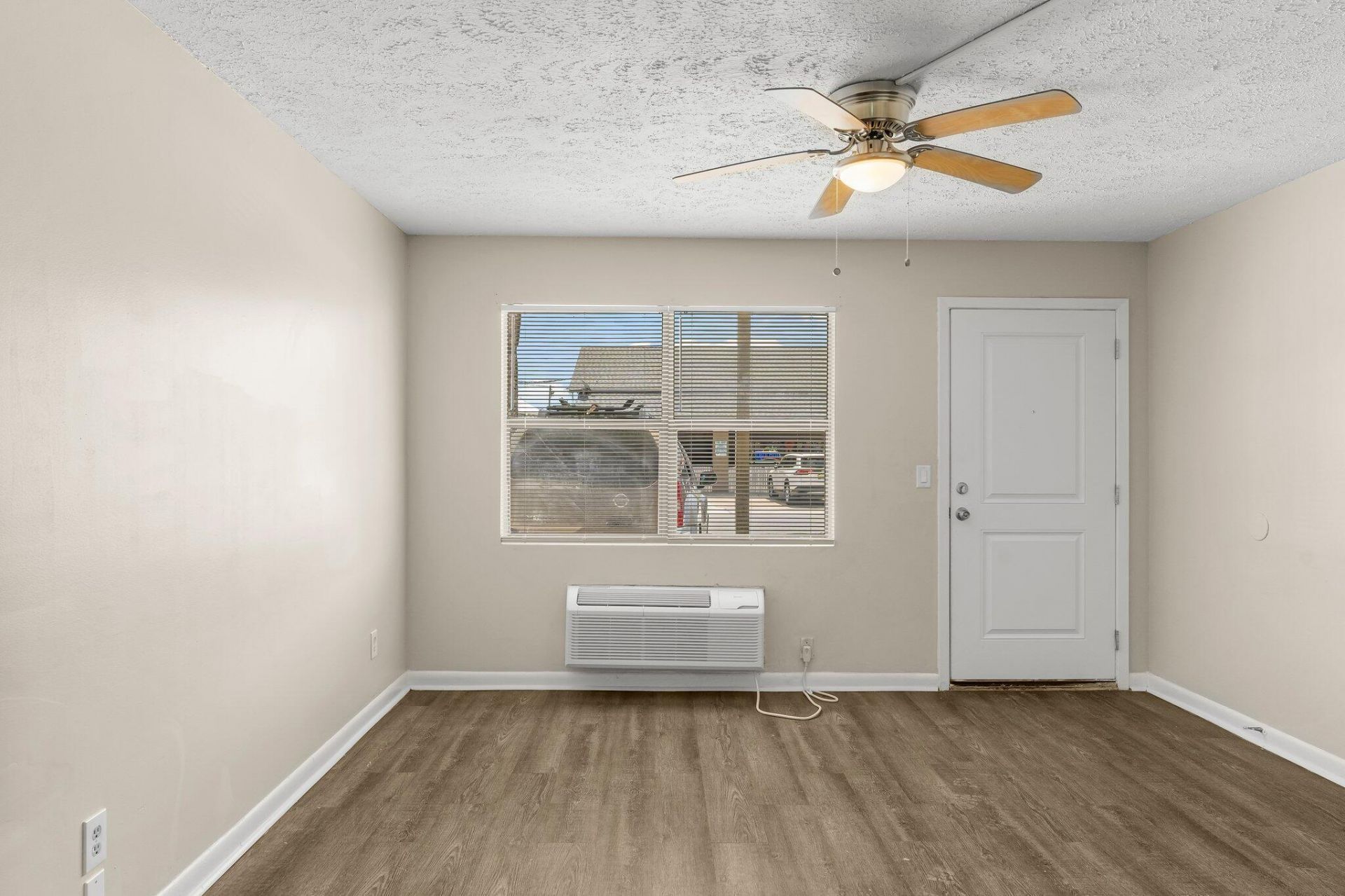 644 Caladium Circle, Panama City, FL 32401 Photo