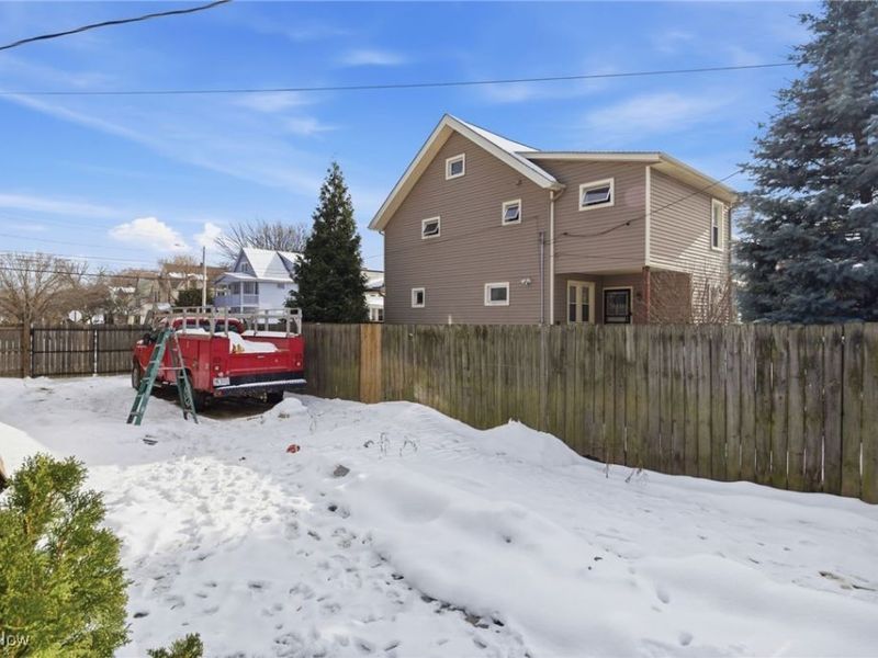2058 W 98th Street, Cleveland, OH 44102 Photo 38