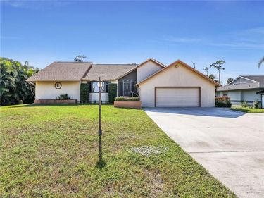 6219 Deer RUN, FORT MYERS, FL 33908