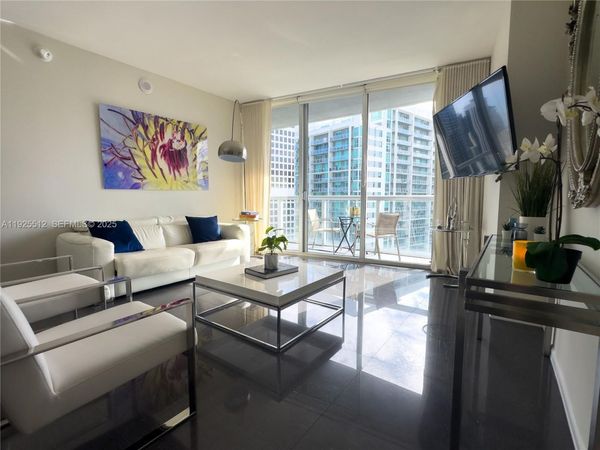 485 Brickell Ave, Unit 3307, Miami, FL 33131