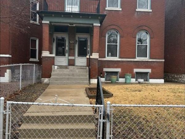 2115 Allen Avenue, St Louis, MO 63104