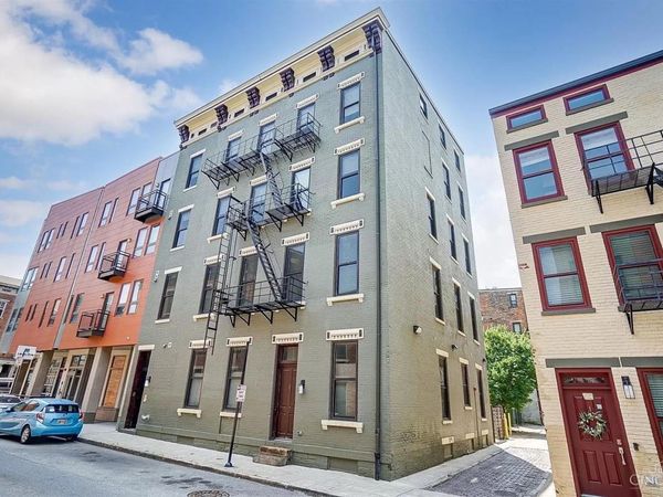 27 Mercer St, Cincinnati, OH 45202