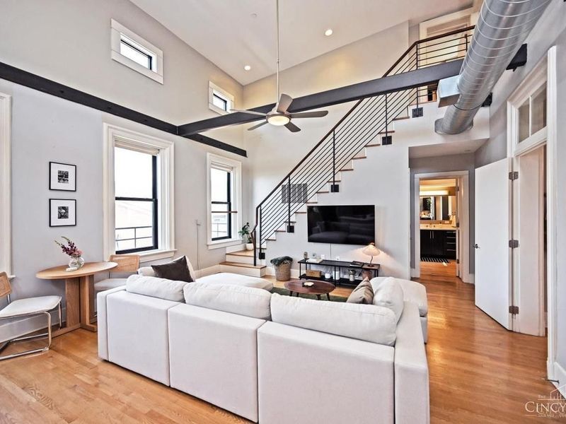 27 Mercer St, Cincinnati, OH 45202 Photo 14