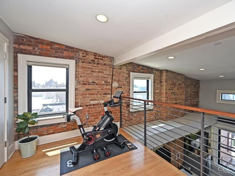 27 Mercer St, Cincinnati, OH 45202 Photo 25