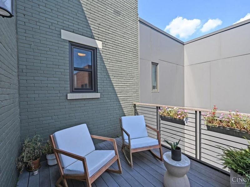 27 Mercer St, Cincinnati, OH 45202 Photo 45