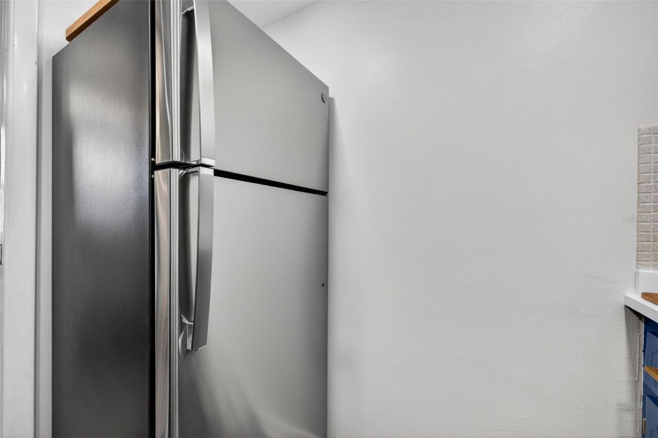 7770 Dr Martin Luther King Jr Street N, Unit 206, Saint Petersburg, FL 33702 Photo