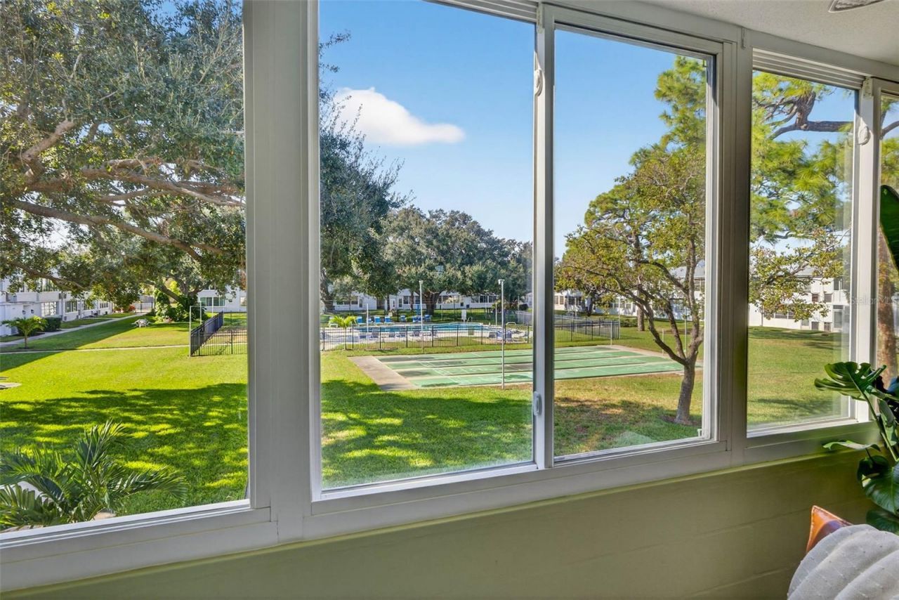 7770 Dr Martin Luther King Jr Street N, Unit 206, Saint Petersburg, FL 33702 Photo