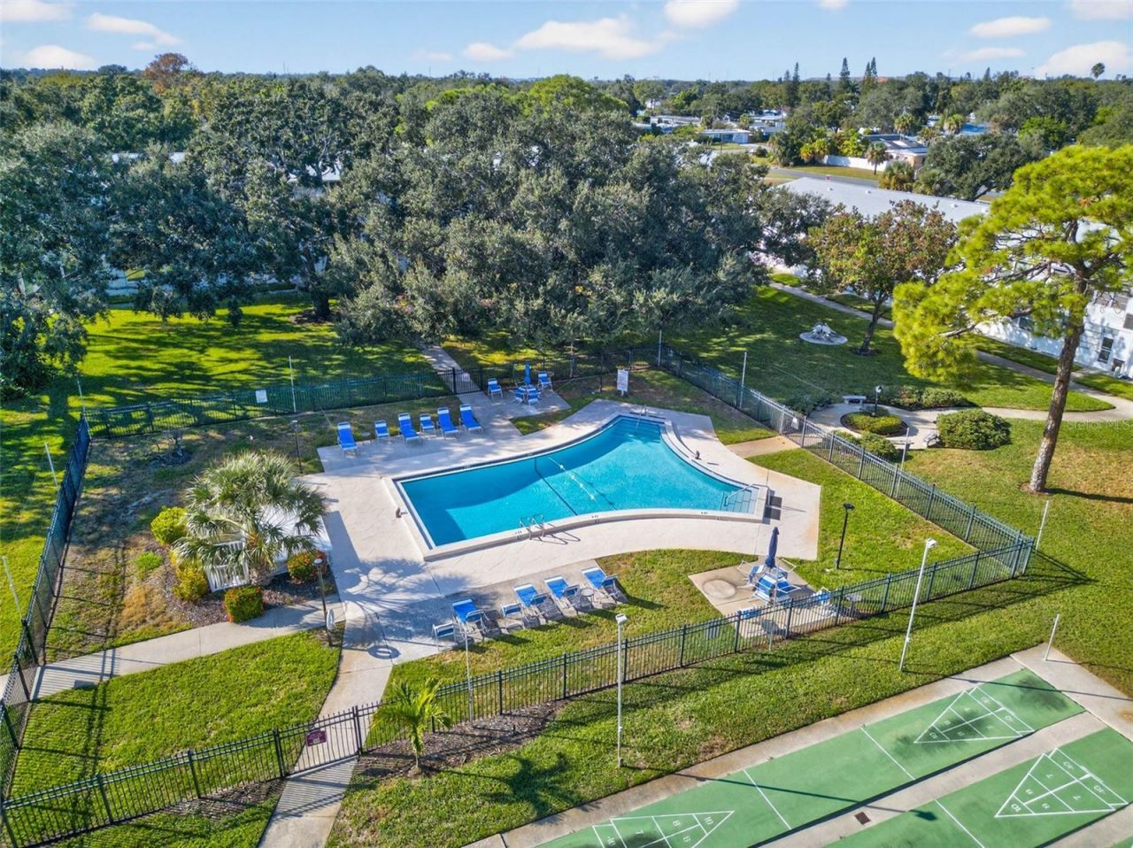 7770 Dr Martin Luther King Jr Street N, Unit 206, Saint Petersburg, FL 33702 Photo