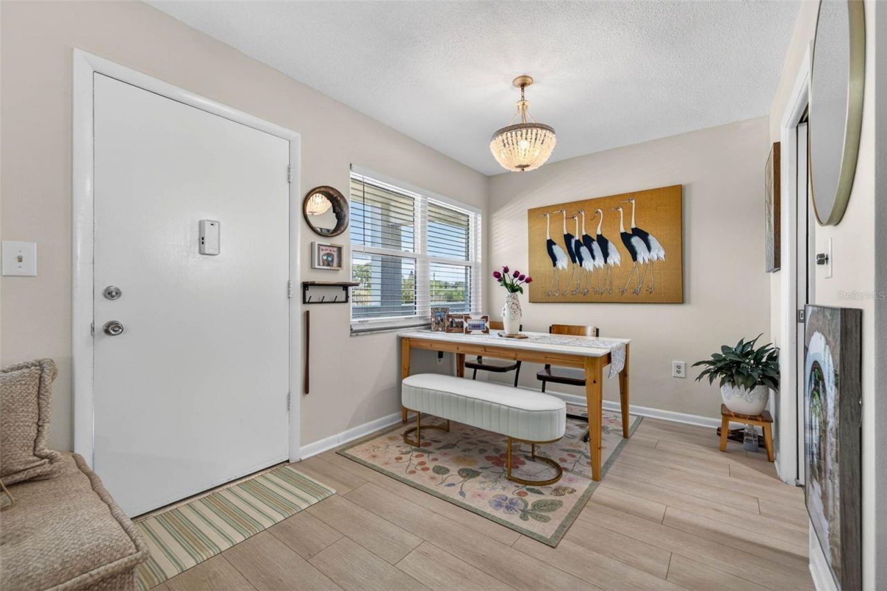 7770 Dr Martin Luther King Jr Street N, Unit 206, Saint Petersburg, FL 33702 Photo