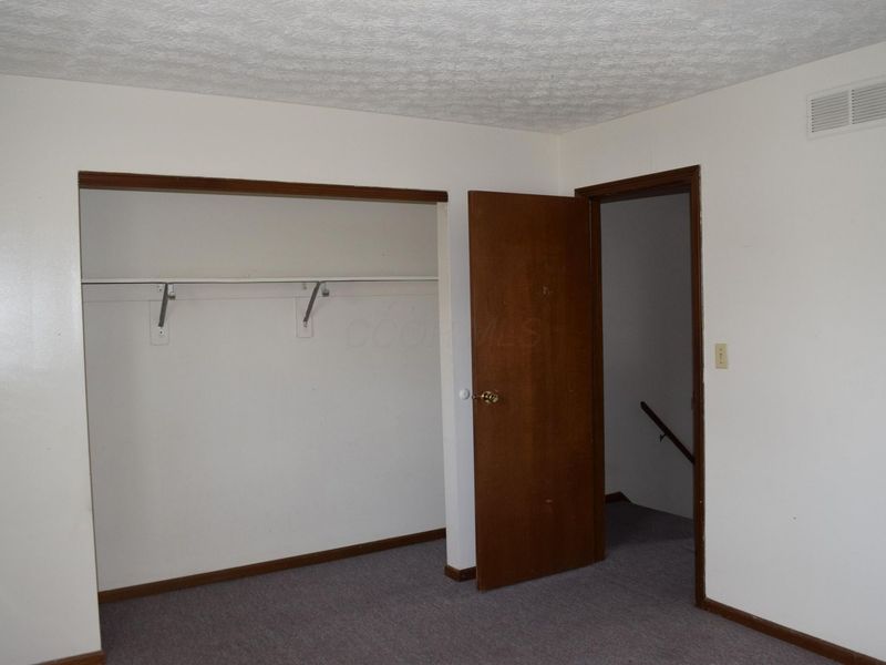 4866 Woodthrush Way, Columbus, OH 43229 Photo 11