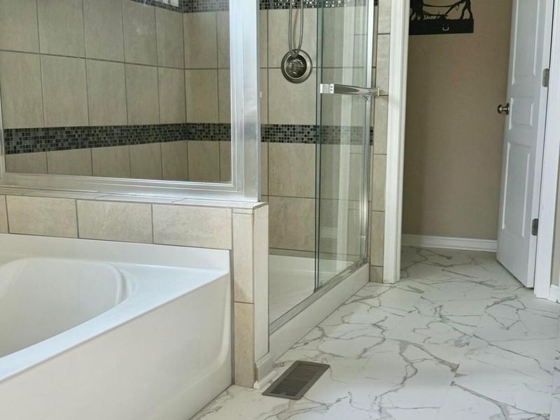 7170 Seymour Court, Canal Winchester, OH 43110 Photo 11