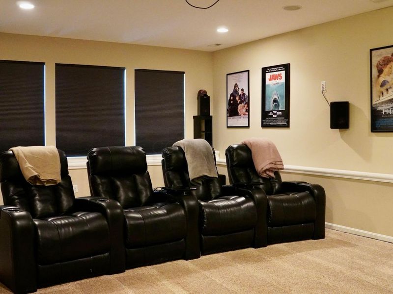 7170 Seymour Court, Canal Winchester, OH 43110 Photo 4