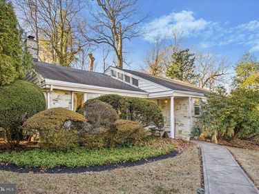 1450 PEPPER ROAD, JENKINTOWN, PA 19046