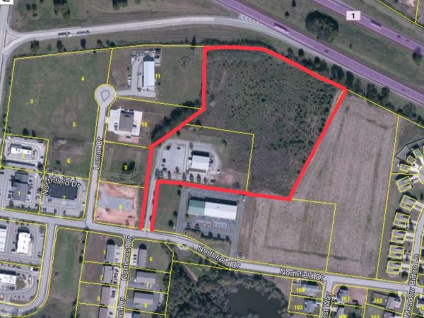 1237 Northfield Drive , Clarksville, TN 37040