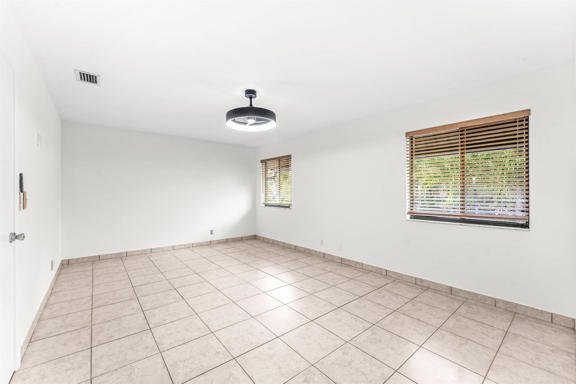 1075 Raintree Lane, Palm Beach Gardens, FL 33410 Photo