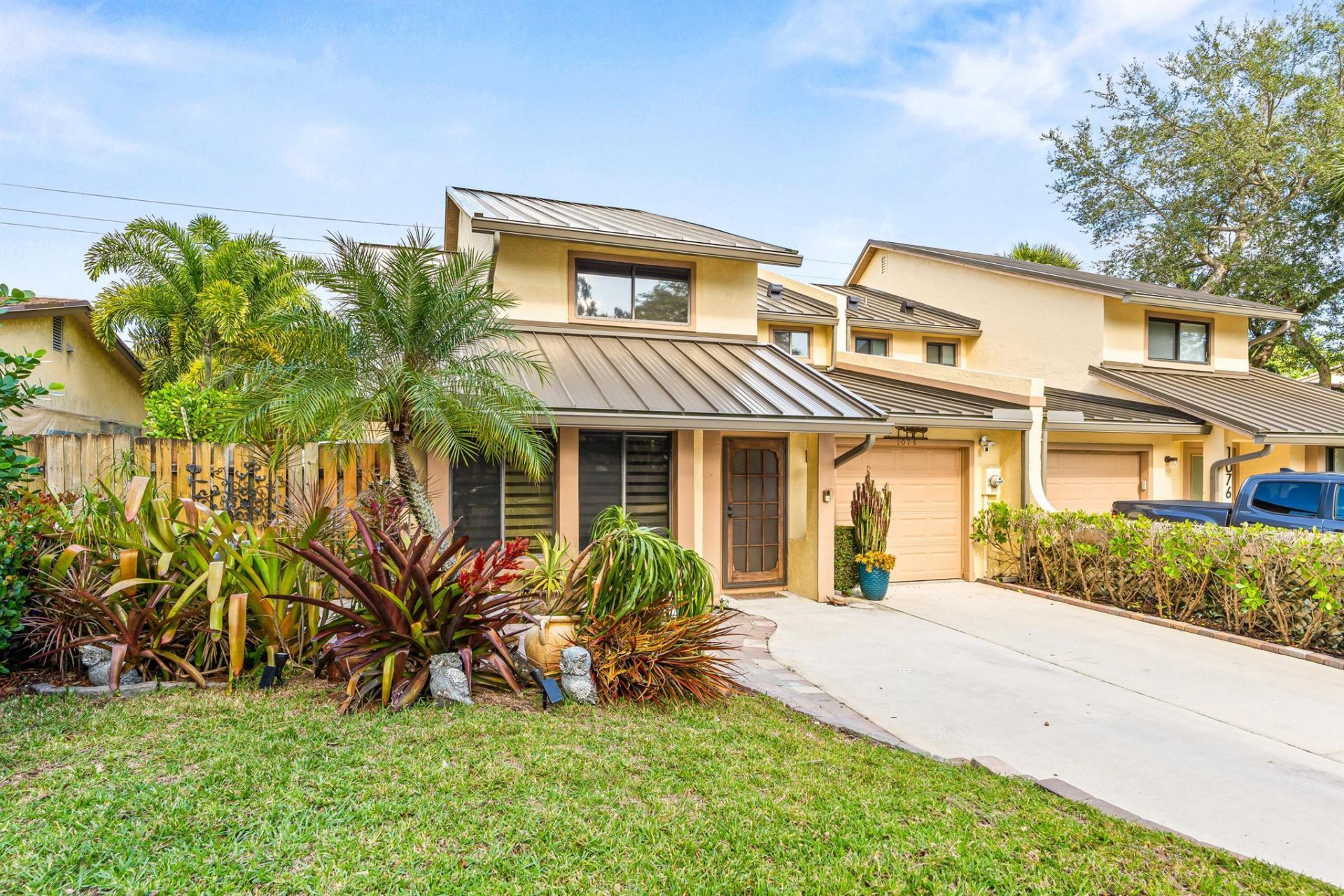 1075 Raintree Lane, Palm Beach Gardens, FL 33410 Photo