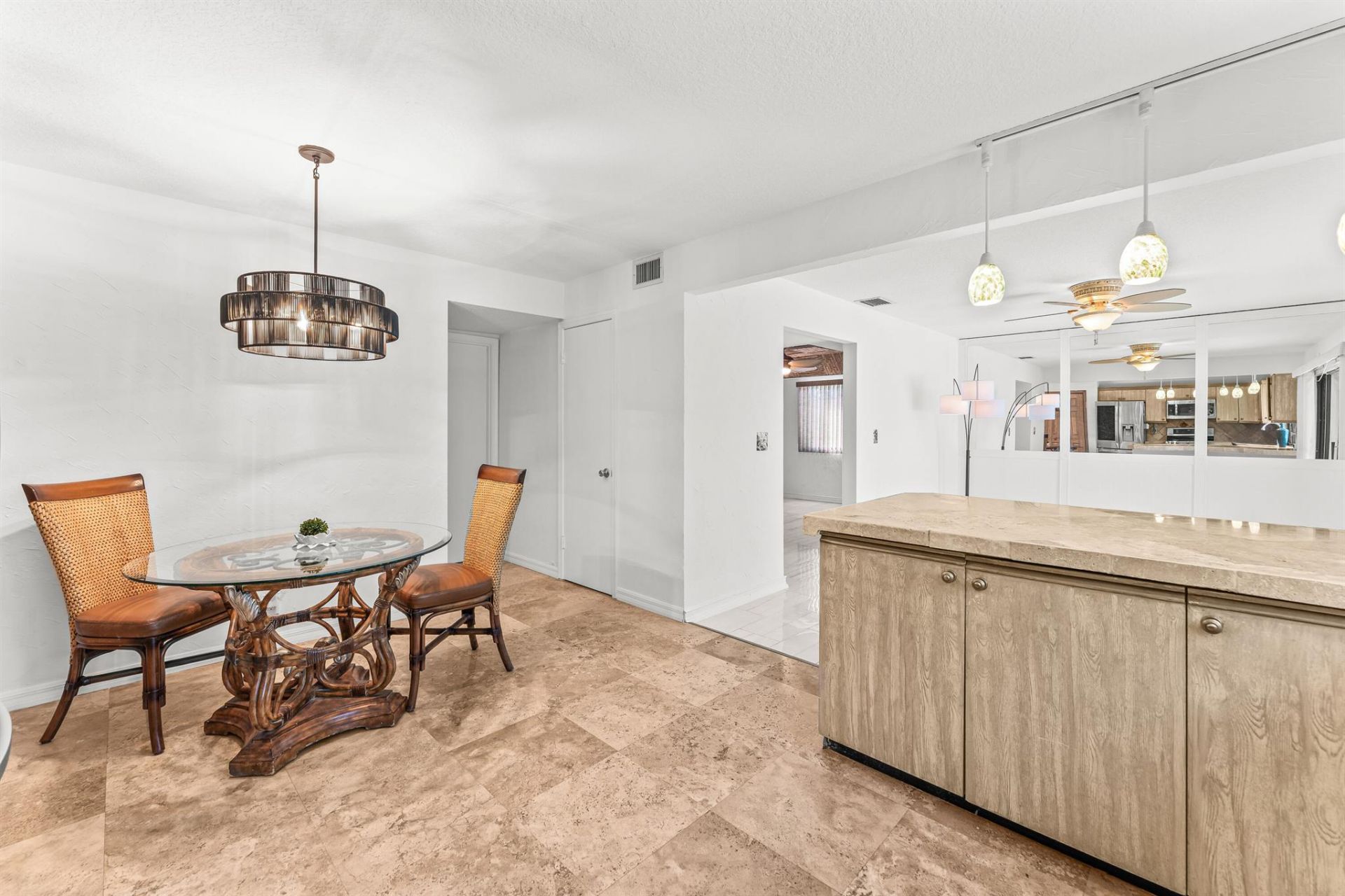 1075 Raintree Lane, Palm Beach Gardens, FL 33410 Photo