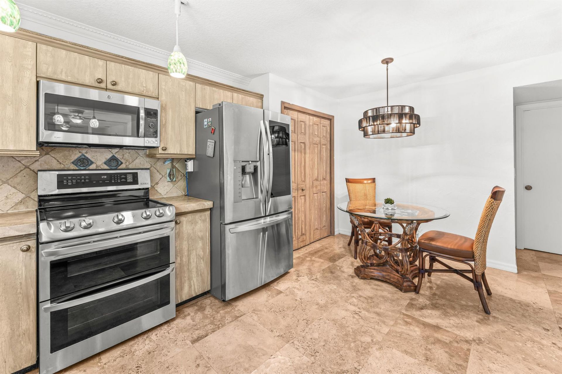 1075 Raintree Lane, Palm Beach Gardens, FL 33410 Photo