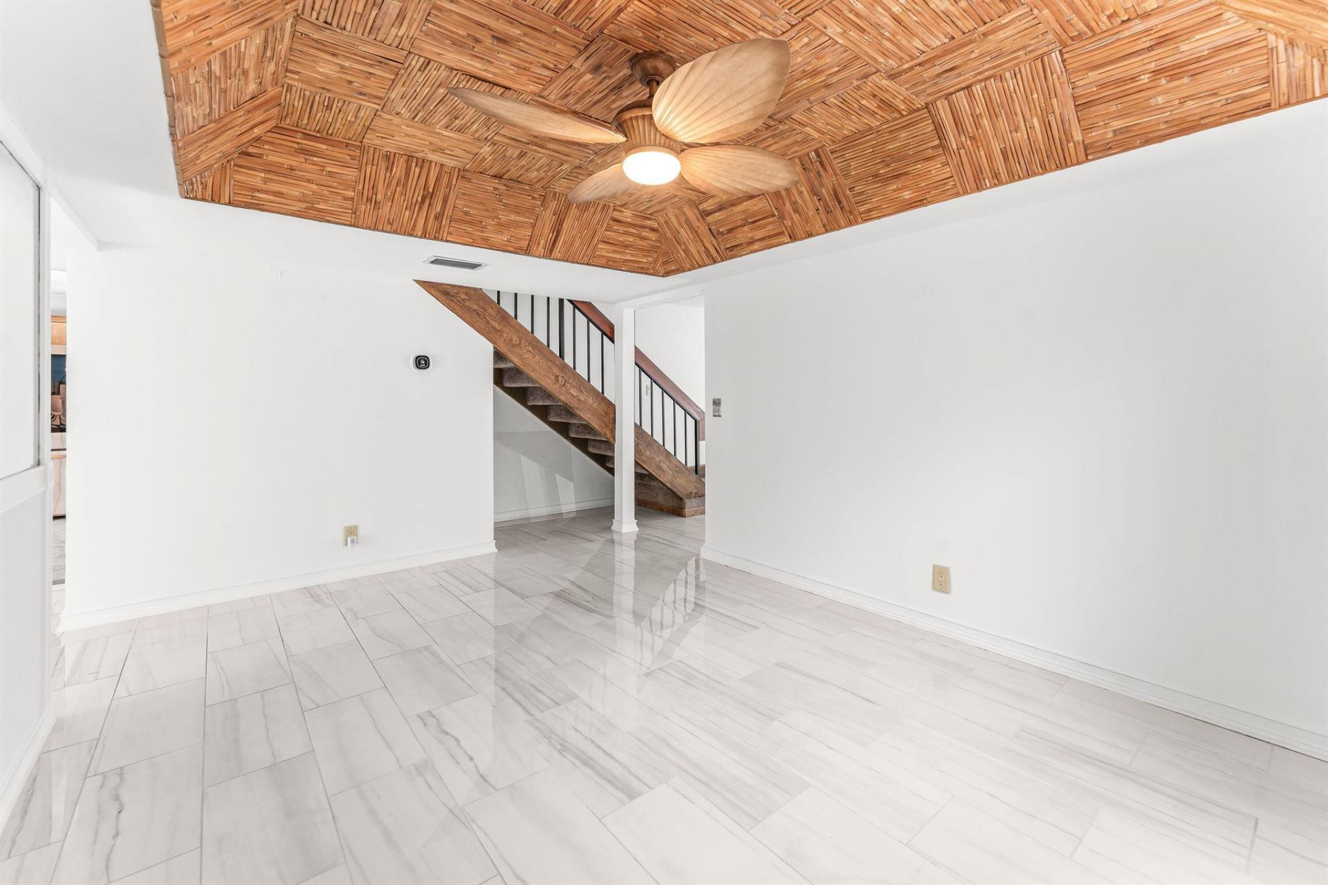 1075 Raintree Lane, Palm Beach Gardens, FL 33410 Photo