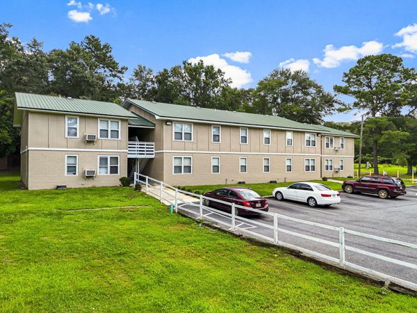 872 Deer Wood Lane, Chipley, FL 32428