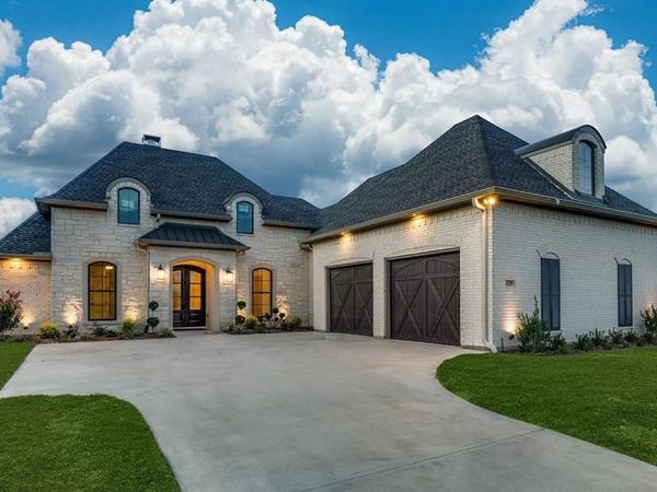 129 Old Bridge Road, Waxahachie, TX 75165