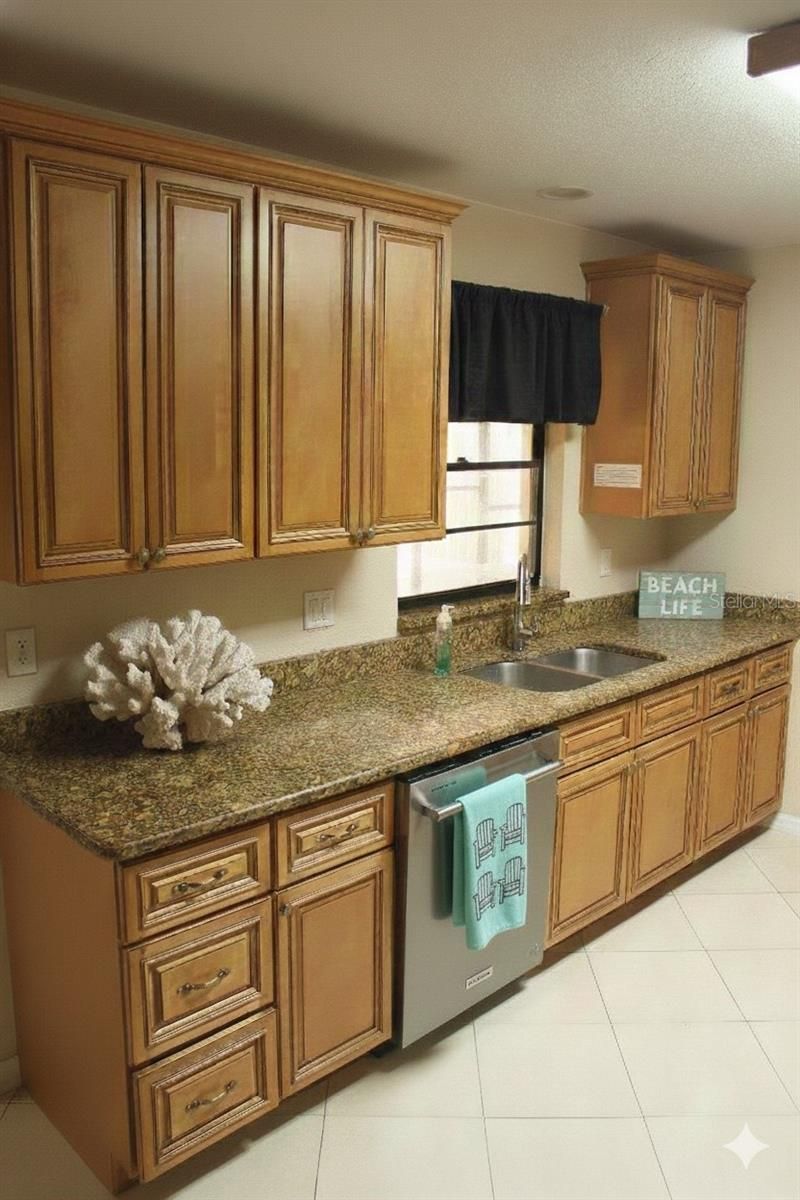 5023 Ithaca Lane, Sarasota, FL 34243 Photo