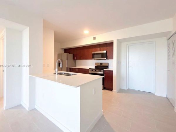 Unit 205, Sweetwater, FL 33172