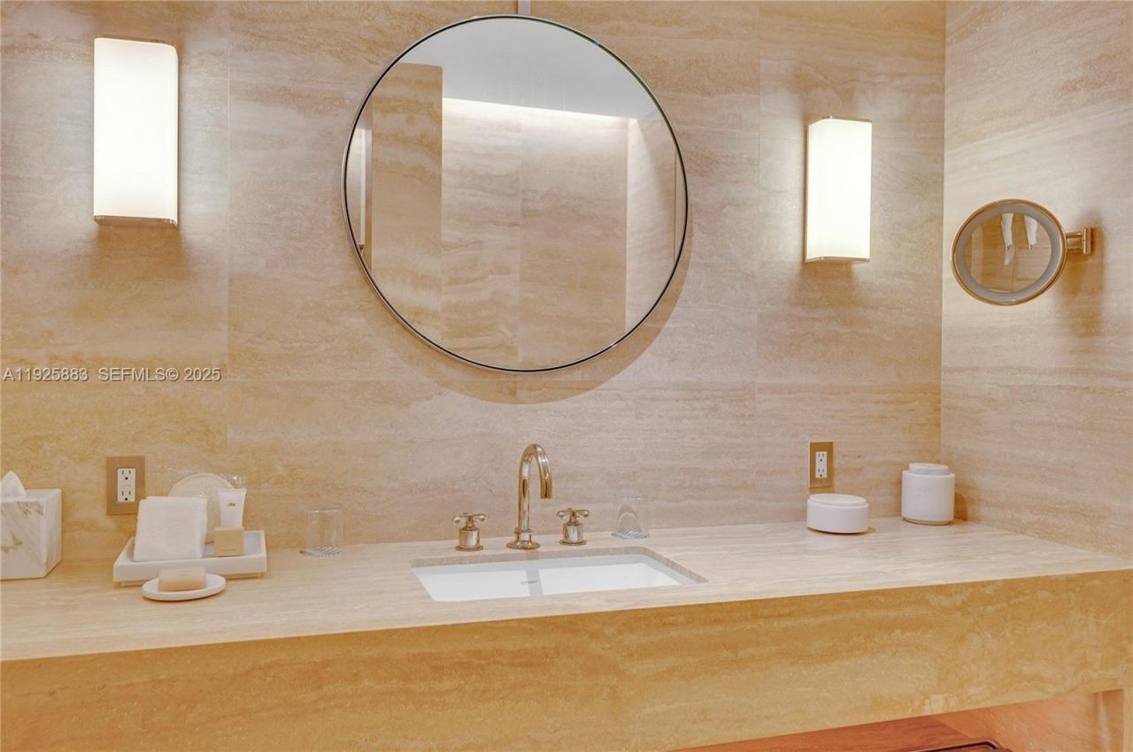 9111 Collins Ave, Unit N-914, Surfside, FL 33154 Photo