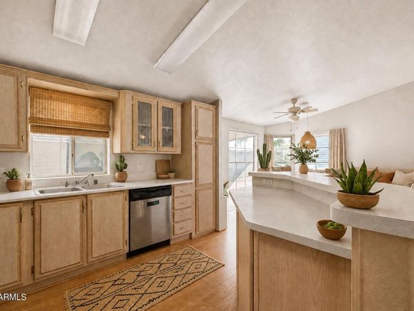 7810 W PEORIA Avenue, Unit 152, Peoria, AZ 85345