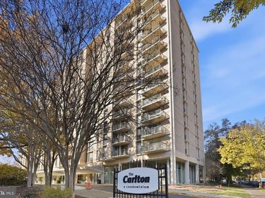 4600 S FOUR MILE RUN DRIVE, Unit 613, ARLINGTON, VA 22204