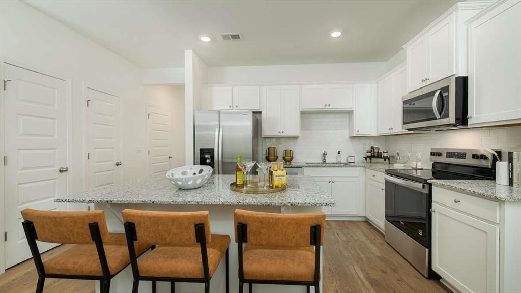 2822 Georgia Aster Way, Unit 11, Atlanta, GA 30318 Main Photo