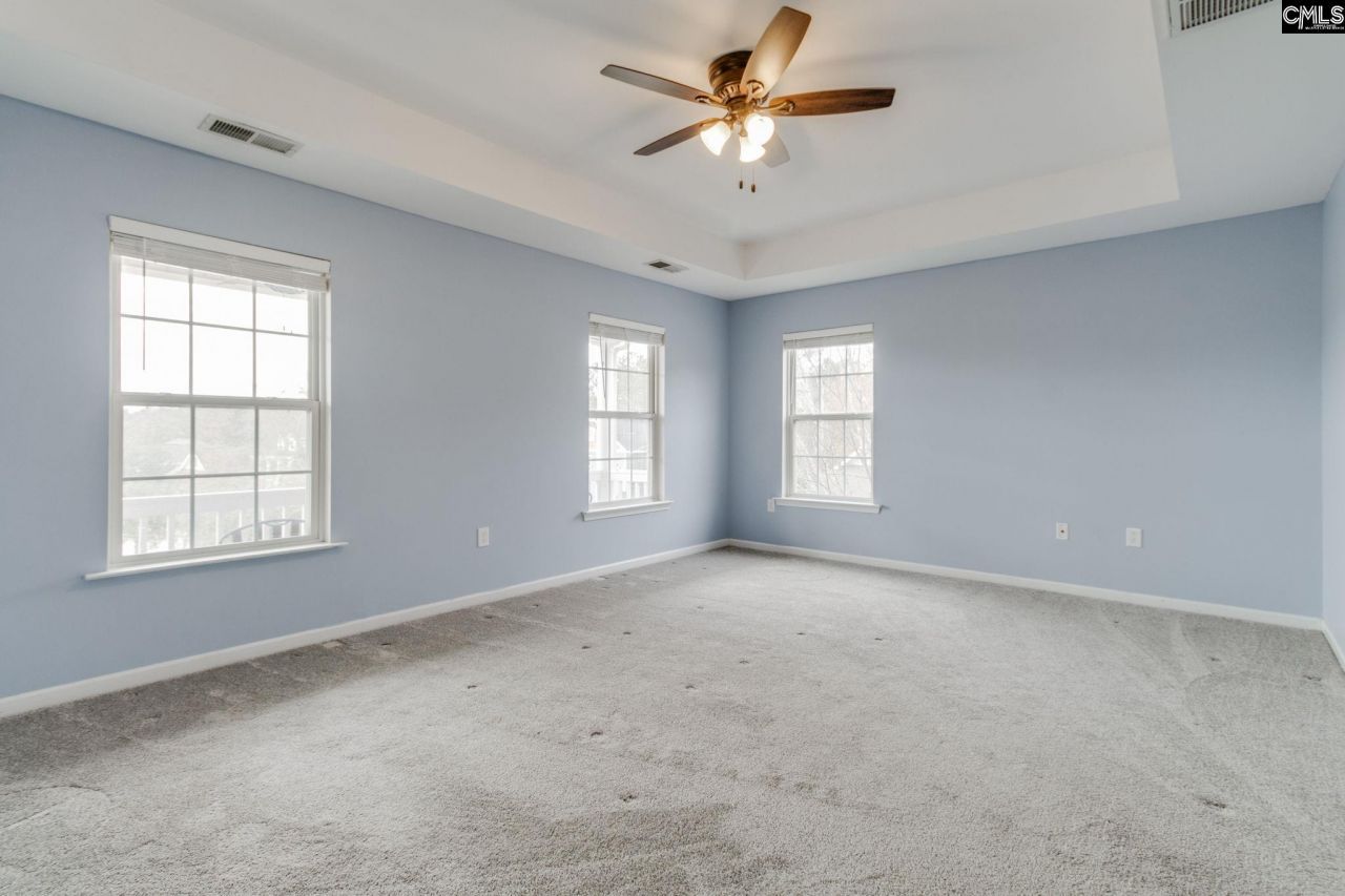 626 Harbour Pointe Drive Photo 16