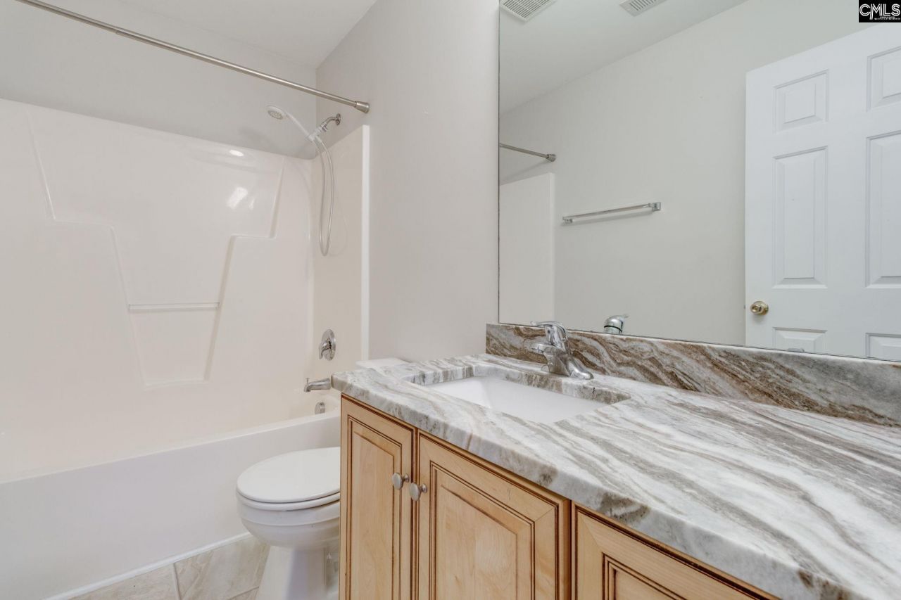 626 Harbour Pointe Drive Photo 28