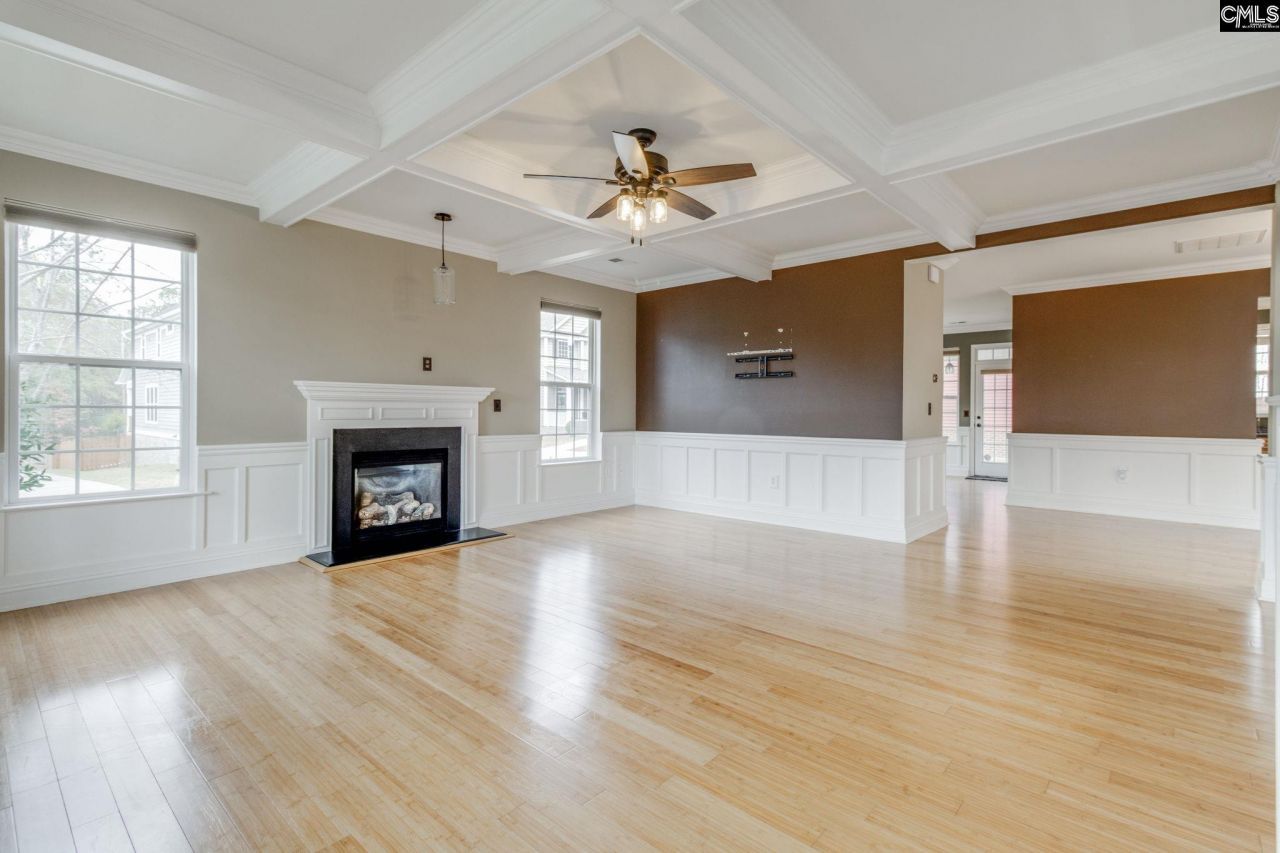 626 Harbour Pointe Drive Photo 7