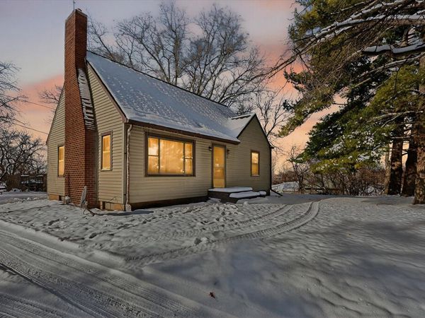 2350 Brooklyn Road, Jackson, MI 49203