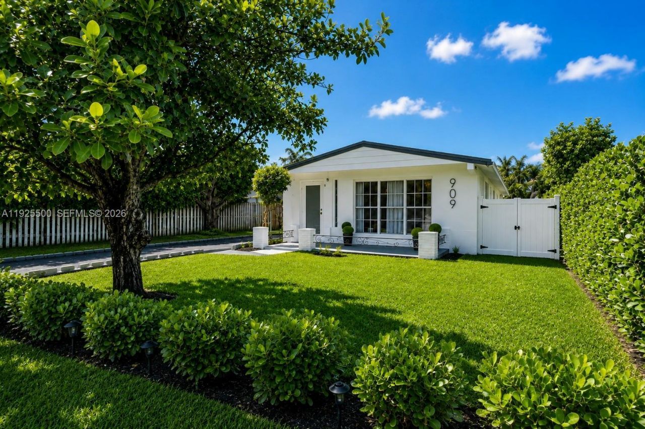 909 NE 7th St, Pompano Beach, FL 33060 Photo