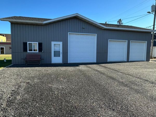 425 4th Street, International Falls, MN 56649