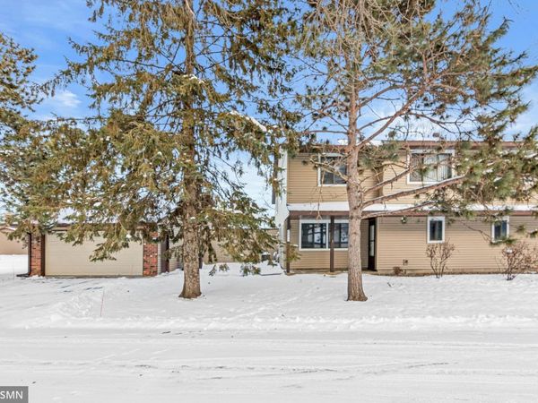 2451 Wimbledon Bay, Woodbury, MN 55125