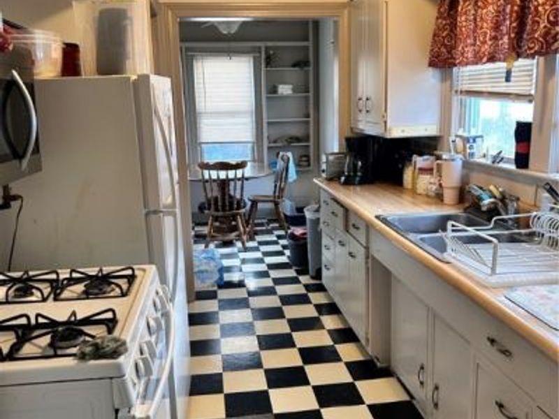 3901 Germaine Avenue, Cleveland, OH 44109 Photo 5