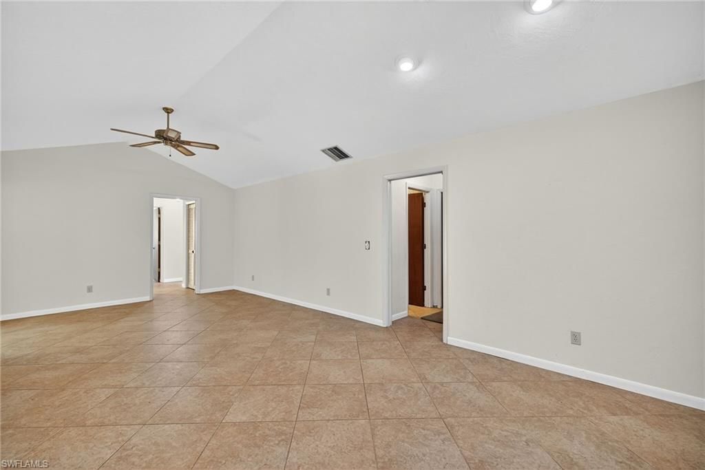 6811 Sandalwood Ln, Naples, FL 34109 Photo